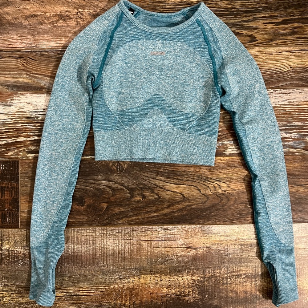 Women’s Gymshark long sleeve size XS